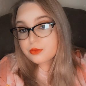 Meet your Posher, Lakyn